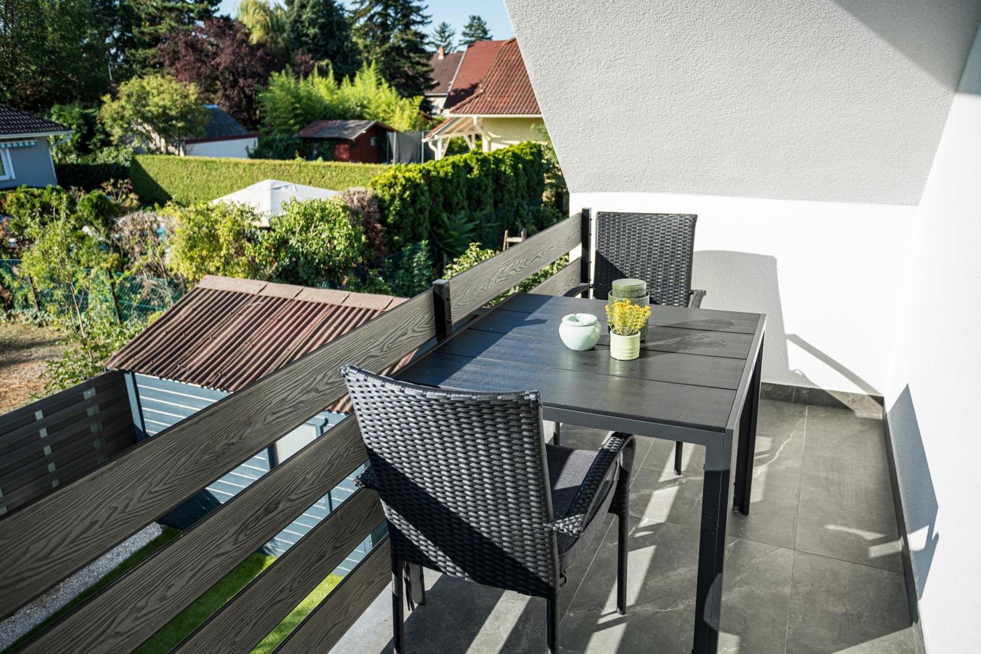 Balatonic Lime Apartmanhaz Siófok Buitenkant foto