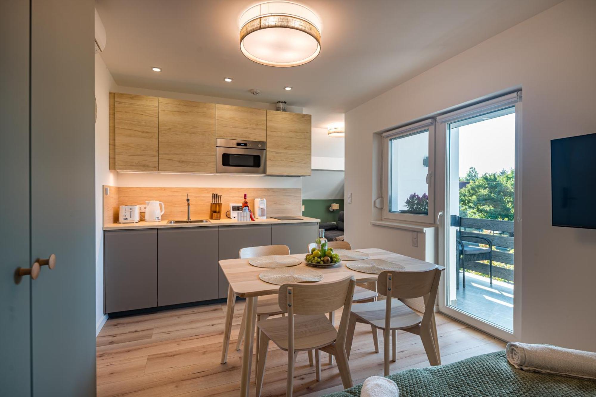 Balatonic Lime Apartmanhaz Siófok Buitenkant foto