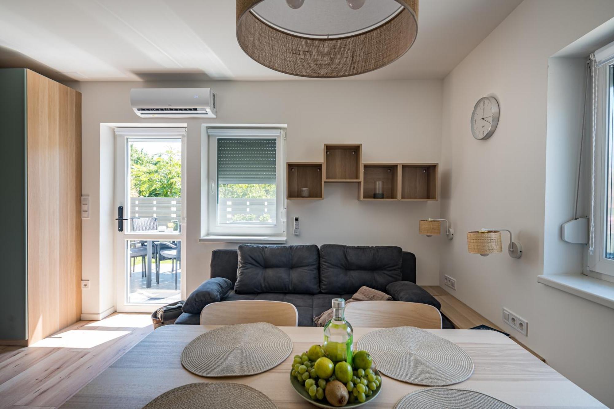 Balatonic Lime Apartmanhaz Siófok Buitenkant foto